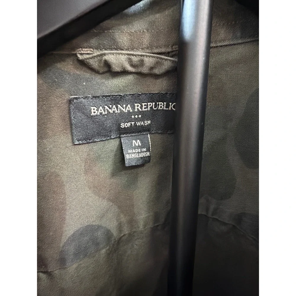 Banana Republic Soft Wash Camo Button Down Shirt Mens Medium Gr Utility Pocket